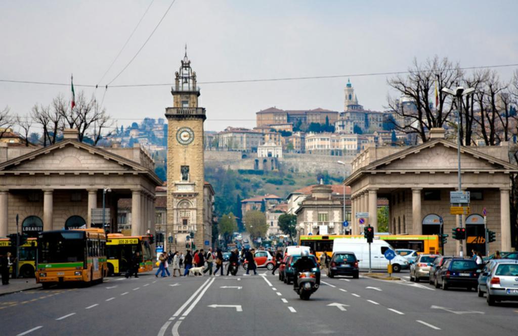 Donizetti Royal Hotell Bergamo Eksteriør bilde